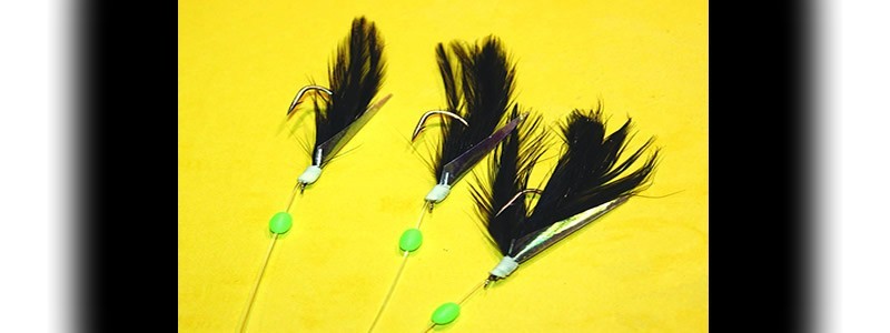Shamrock Bullseye Black Feather Rig 8 hooks - freddiethepillowandfriends.co.uk Shamrock Bullseye Black Feather Rig 8 hooks